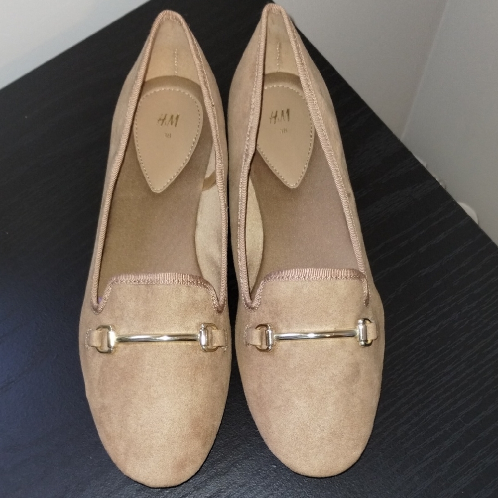 H&M Beige Loafers with Gold Detail